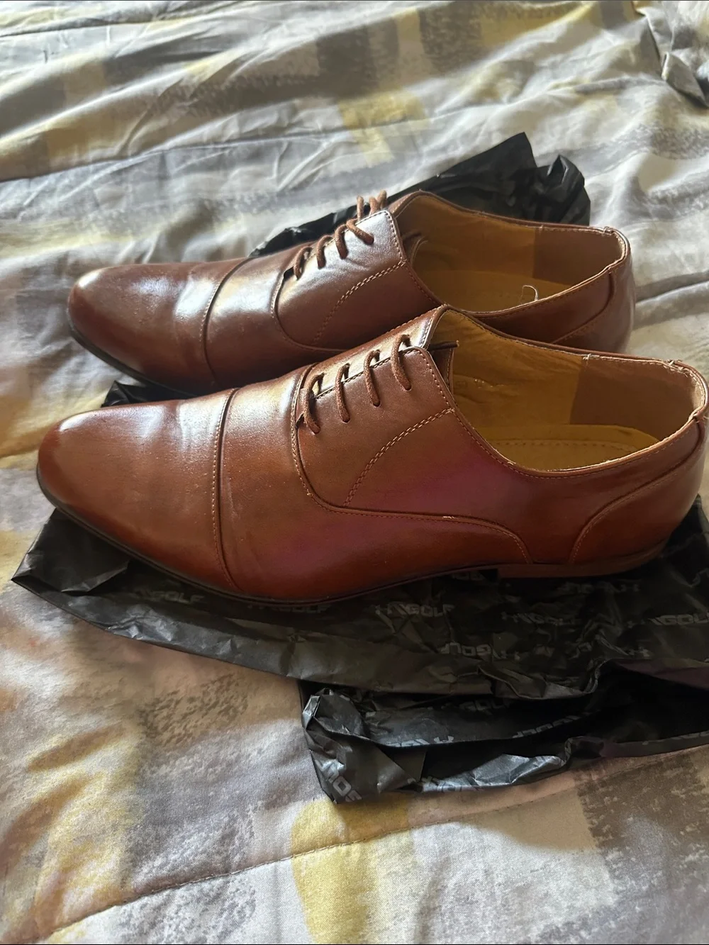 Men’s Tan Leather Lace-Up Oxford